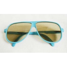 Sunglasses, Okula n. p. ČSSR